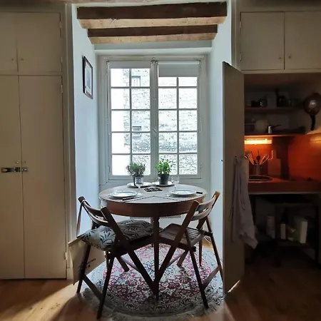Hostnfly - Charming Studio In The Heart Of Saint-germain Appartamento *